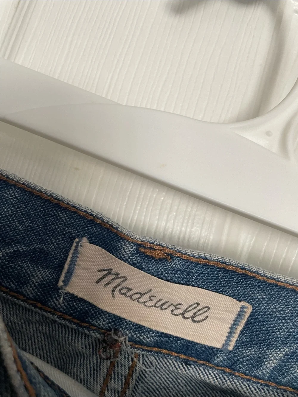 Madewell Women’s size 24 Classic Straight Jean Denim Cutoff Shorts - Blue